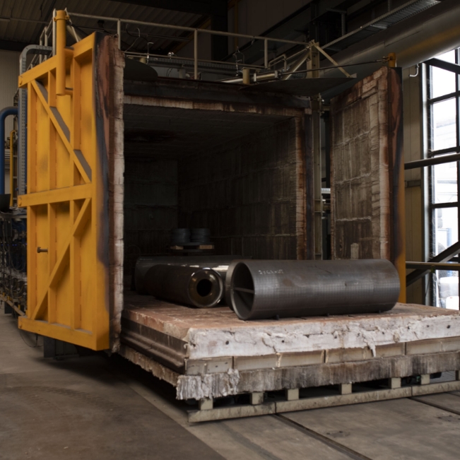 Wärmebehandlung von Metallbauteilen im Industrieofen - MGT