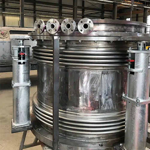 Edelstahl Kompensatoren, Metallschläuche und Flanschbauteile für industrielle Rohrleitungssysteme von Hatec Flex